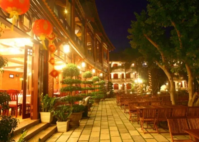 Peace & Hung Phat 2 Restaurant Mui Ne *